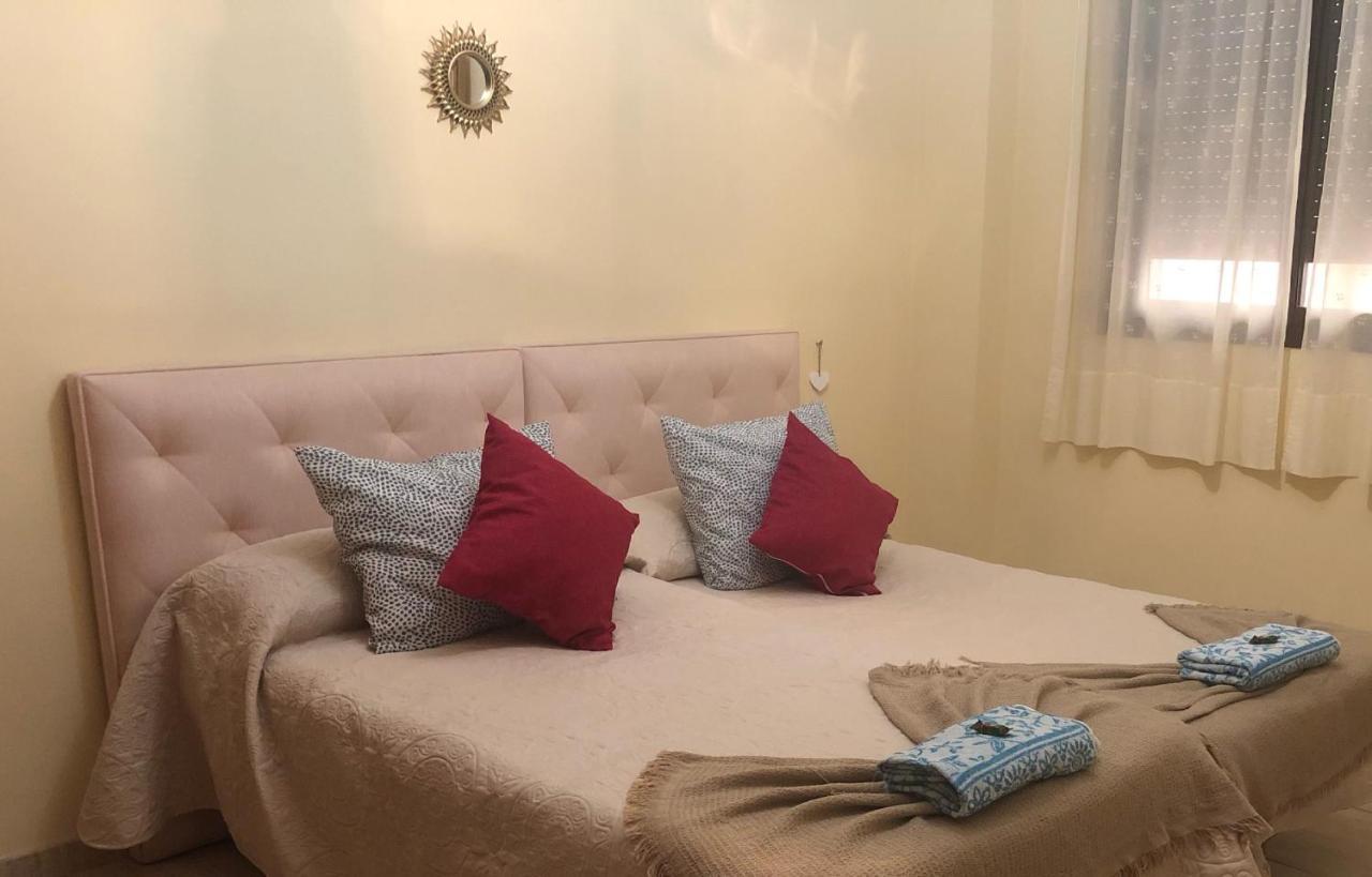 Like Apartment *